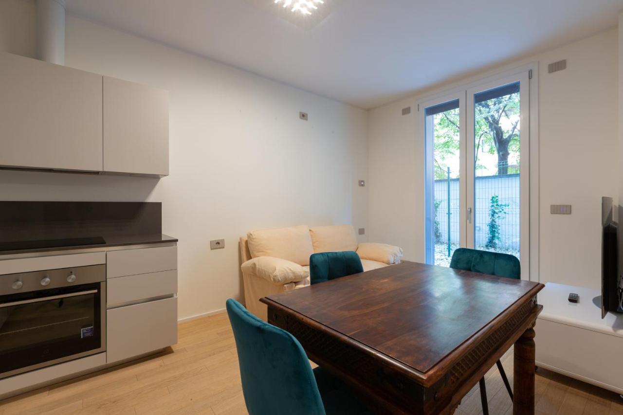 Cozy Flat With Parking Apartment Milano Ngoại thất bức ảnh