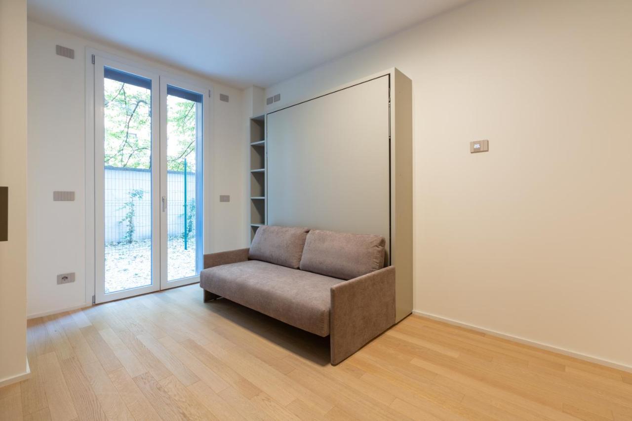Cozy Flat With Parking Apartment Milano Ngoại thất bức ảnh