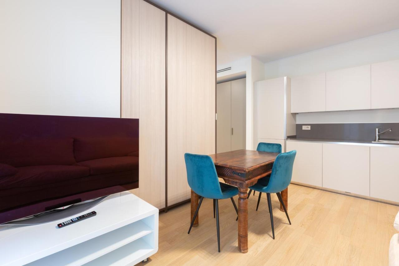 Cozy Flat With Parking Apartment Milano Ngoại thất bức ảnh