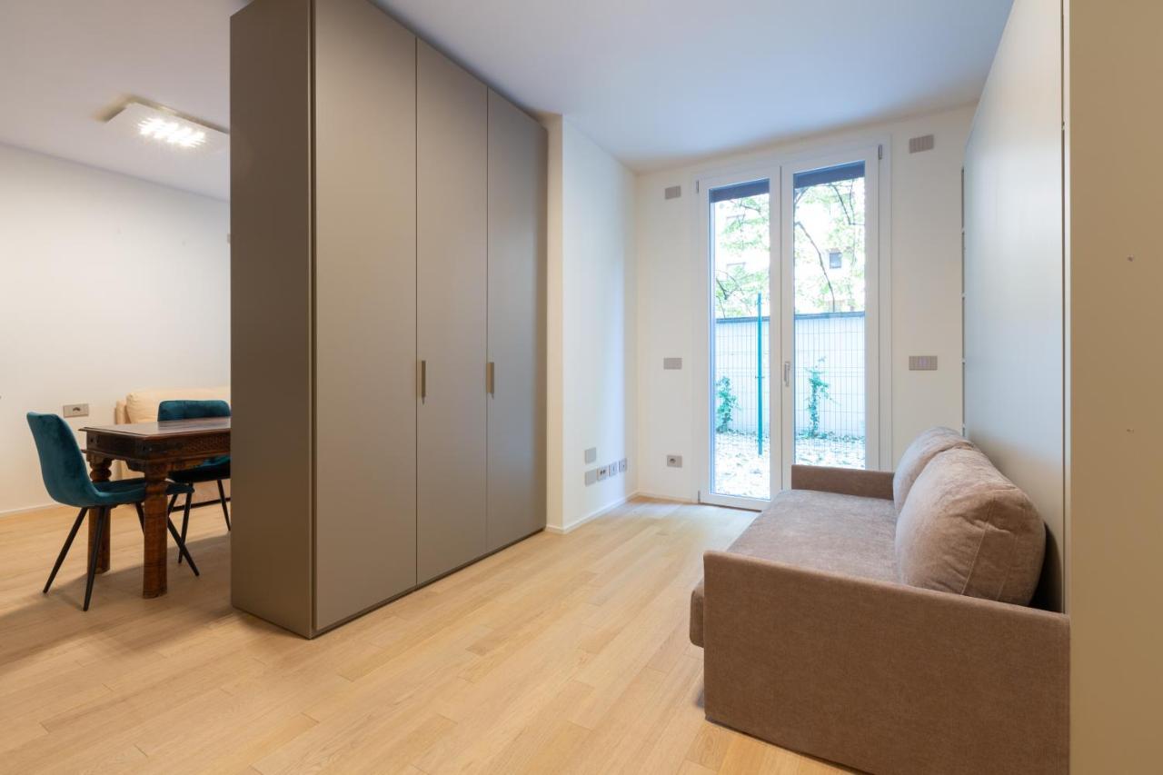Cozy Flat With Parking Apartment Milano Ngoại thất bức ảnh